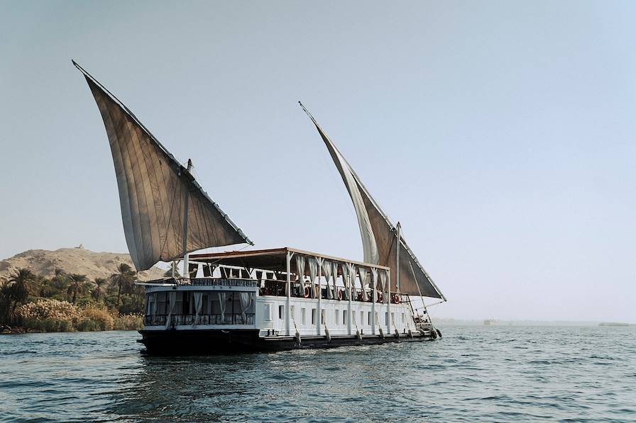 La Flâneuse du Nil - Egypte © Arthur Regnier / Studio Bergoënd