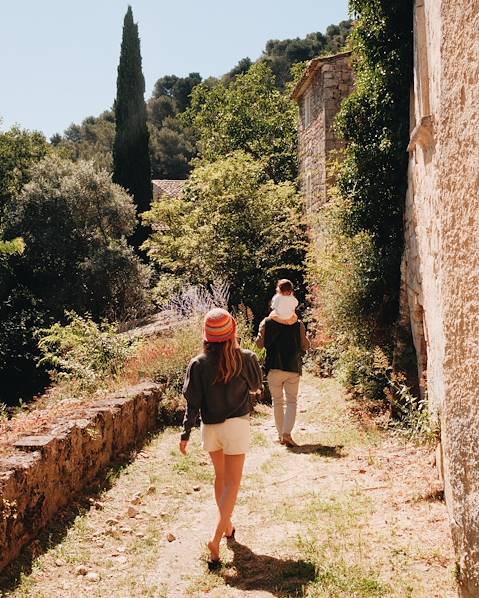 Voyages itinérants France - Provence - Luberon - Vallée de la Durance - Lourmarin - Massif des Alpilles