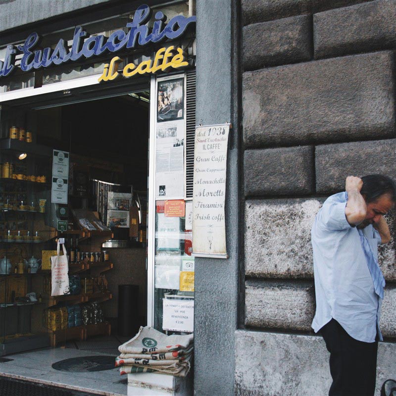 Café à Rome