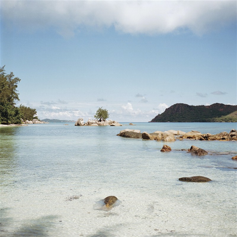 Eau transparente aux Seychelles