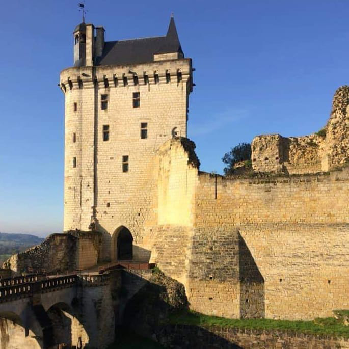 chateau de Chinon