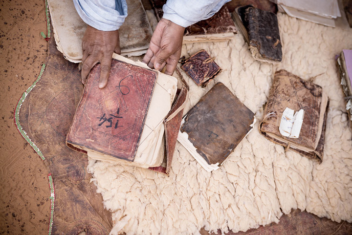 Livres au sol en Mauritanie