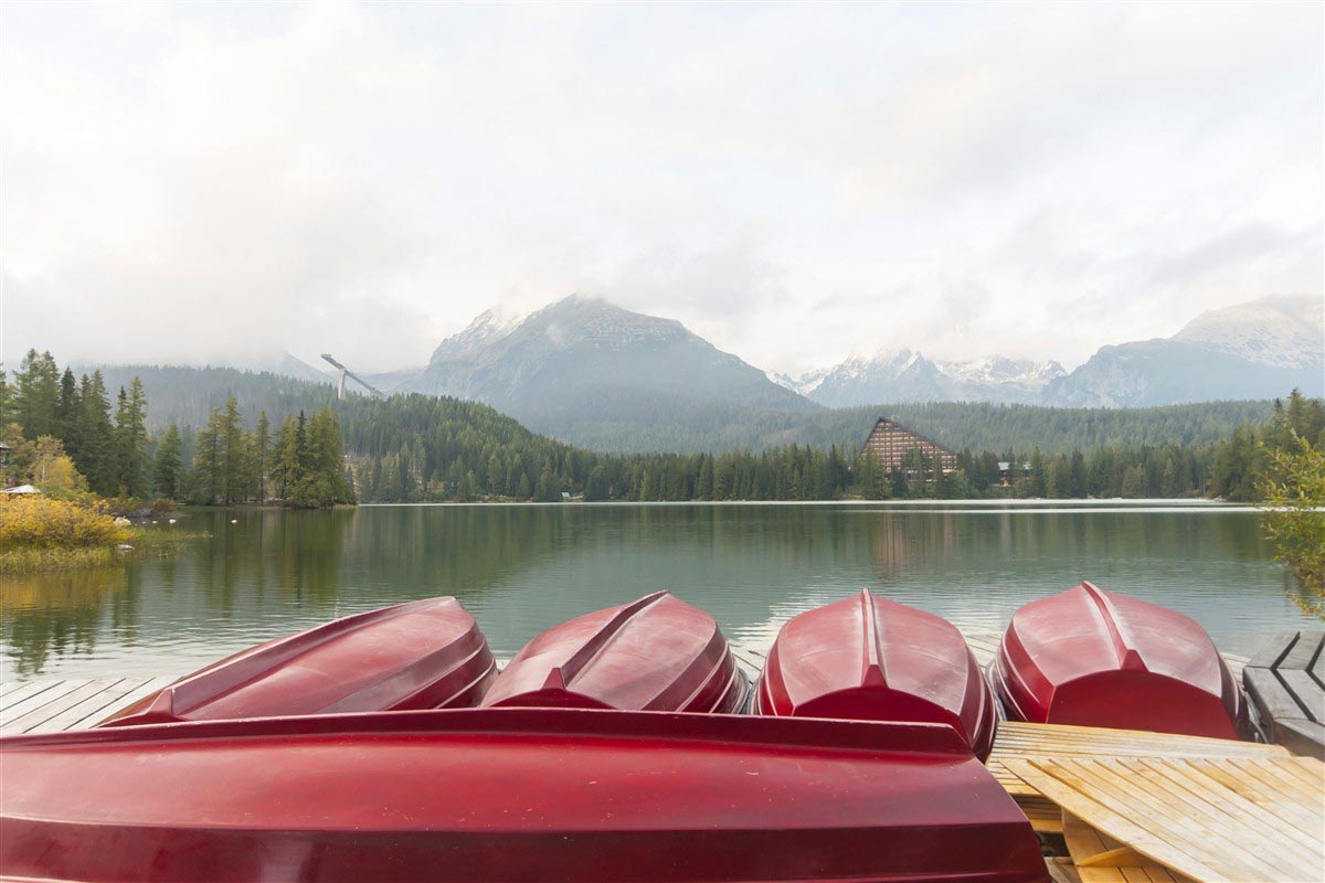 Canoës dans les hauts Tatras