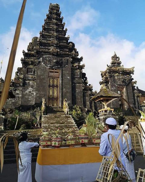 Temple de Besakih