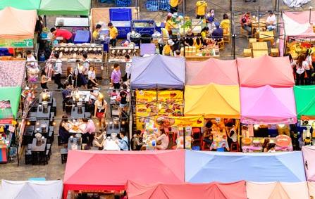 Le week-end à Bangkok, c’est jour de marché