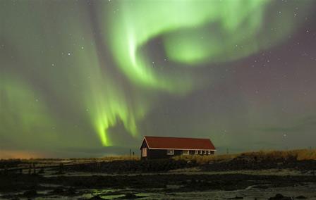 Quand observer les aurores boréales en Islande ?